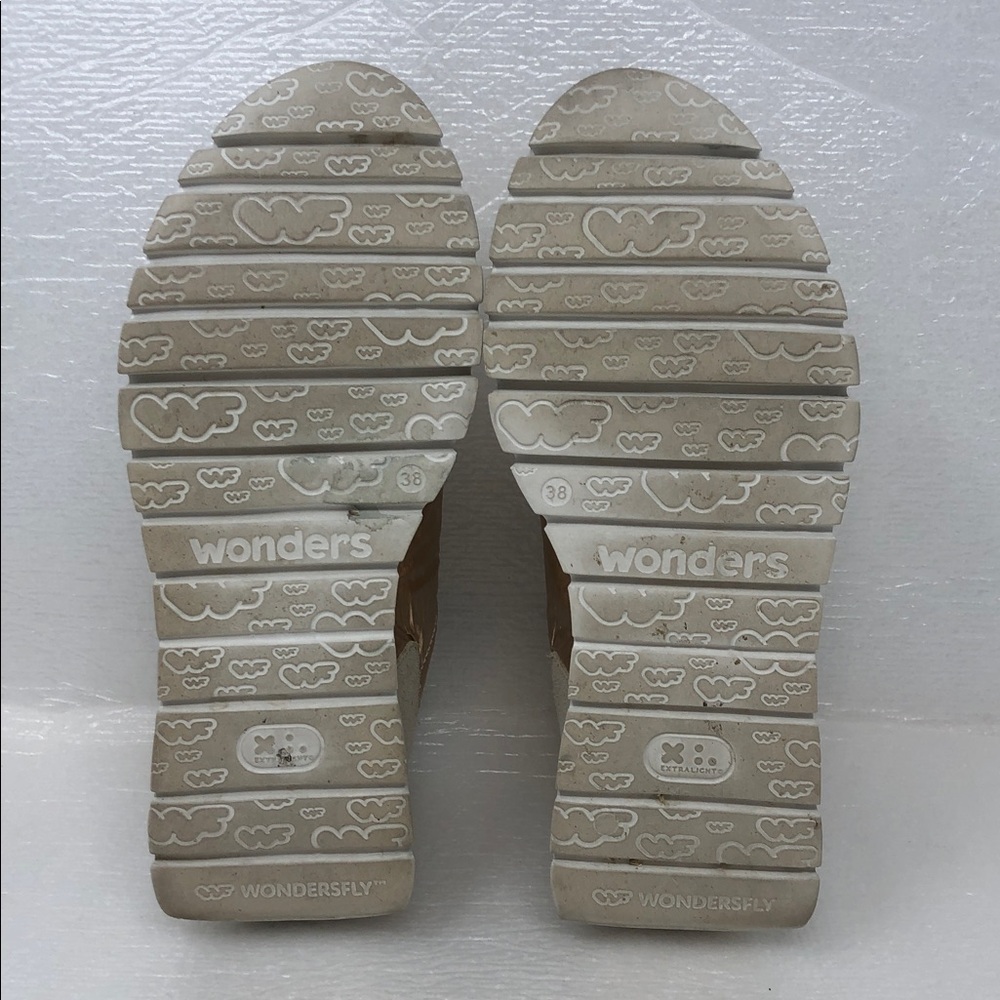 Wonders Oslo Sneakers Gold And Beige Leather Size 38 EU - Picture 10 of 16